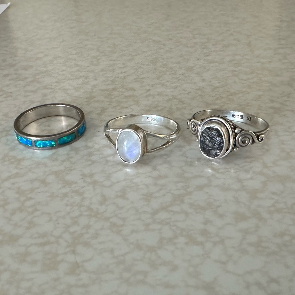 Silver gemstone and shell Ring Set
